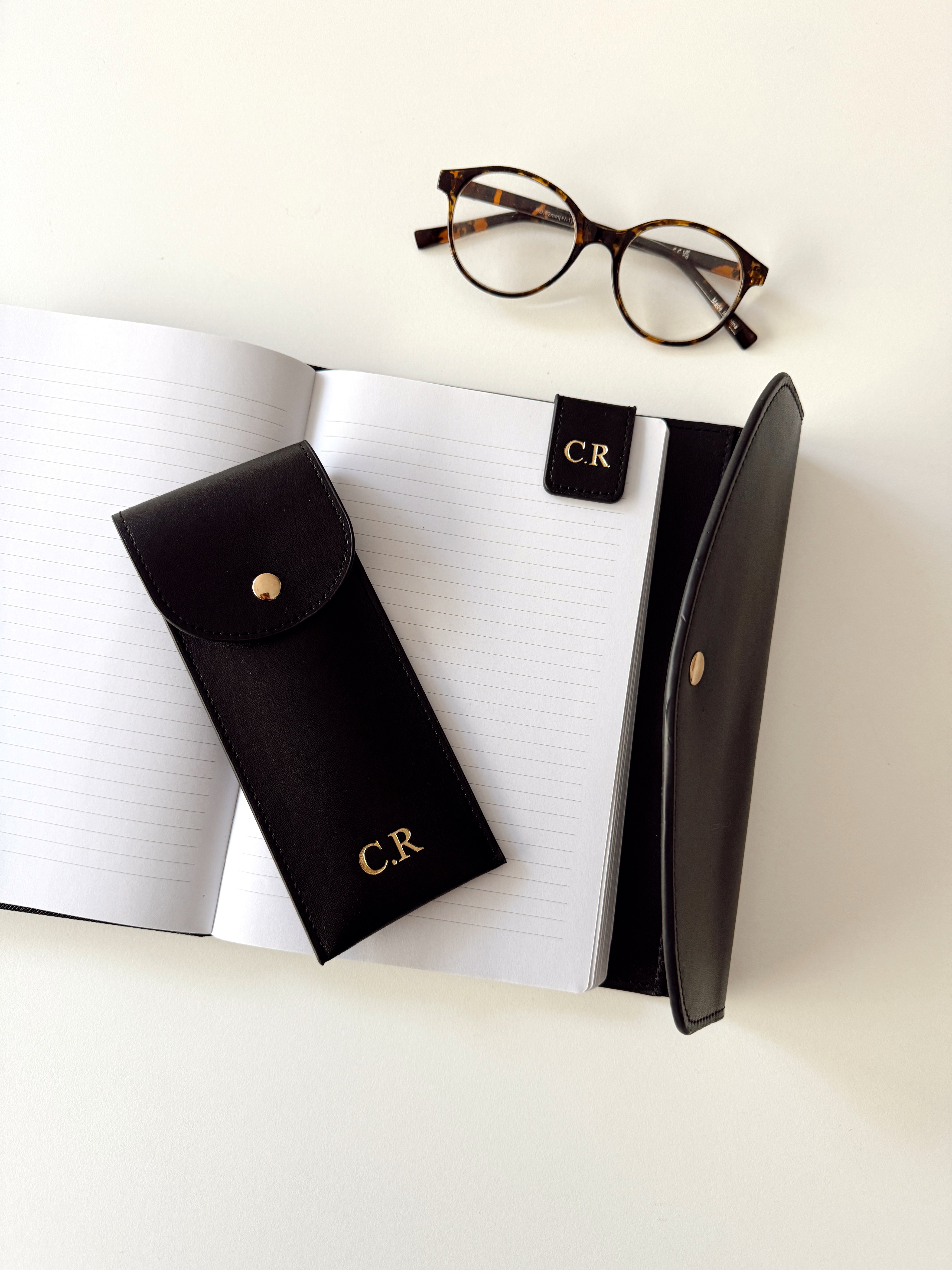 Magnetic Bookmark - Black