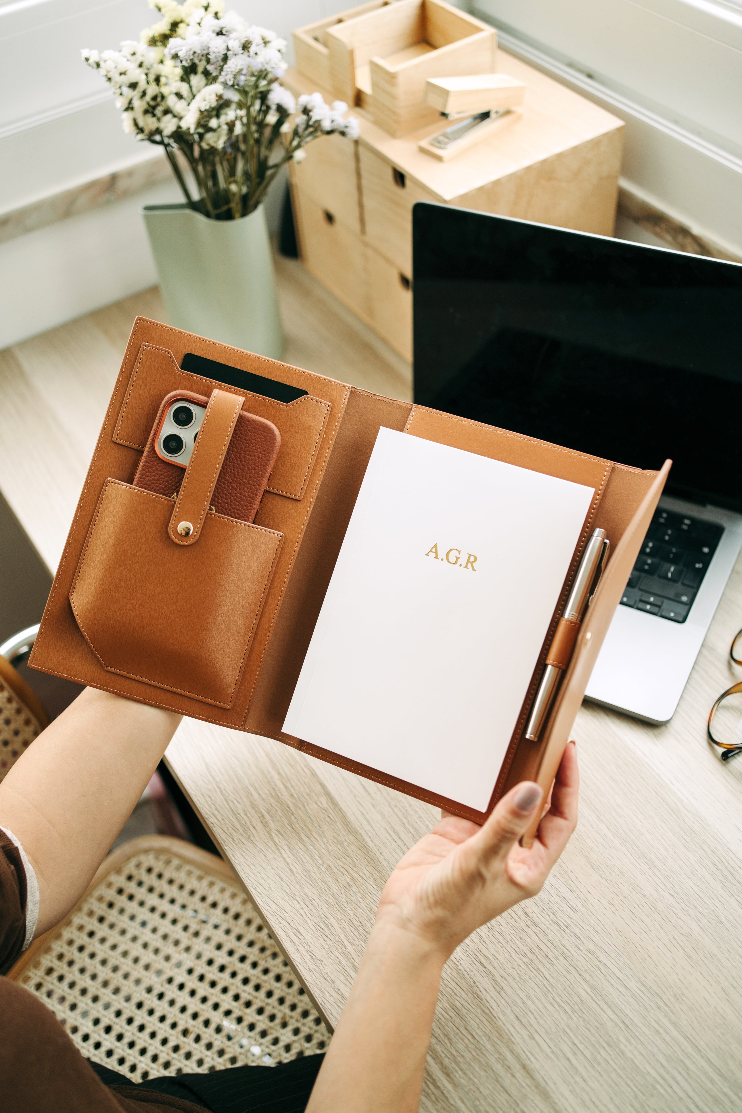 Luxury Organizer Brown