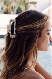 Shell Hair Clip